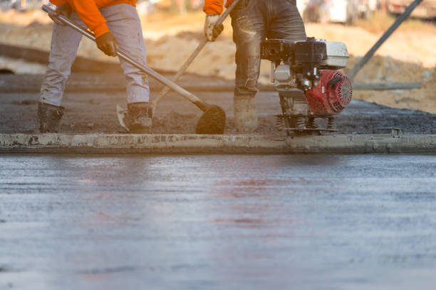 Best Custom Concrete Contractor  in Plymouth, CA